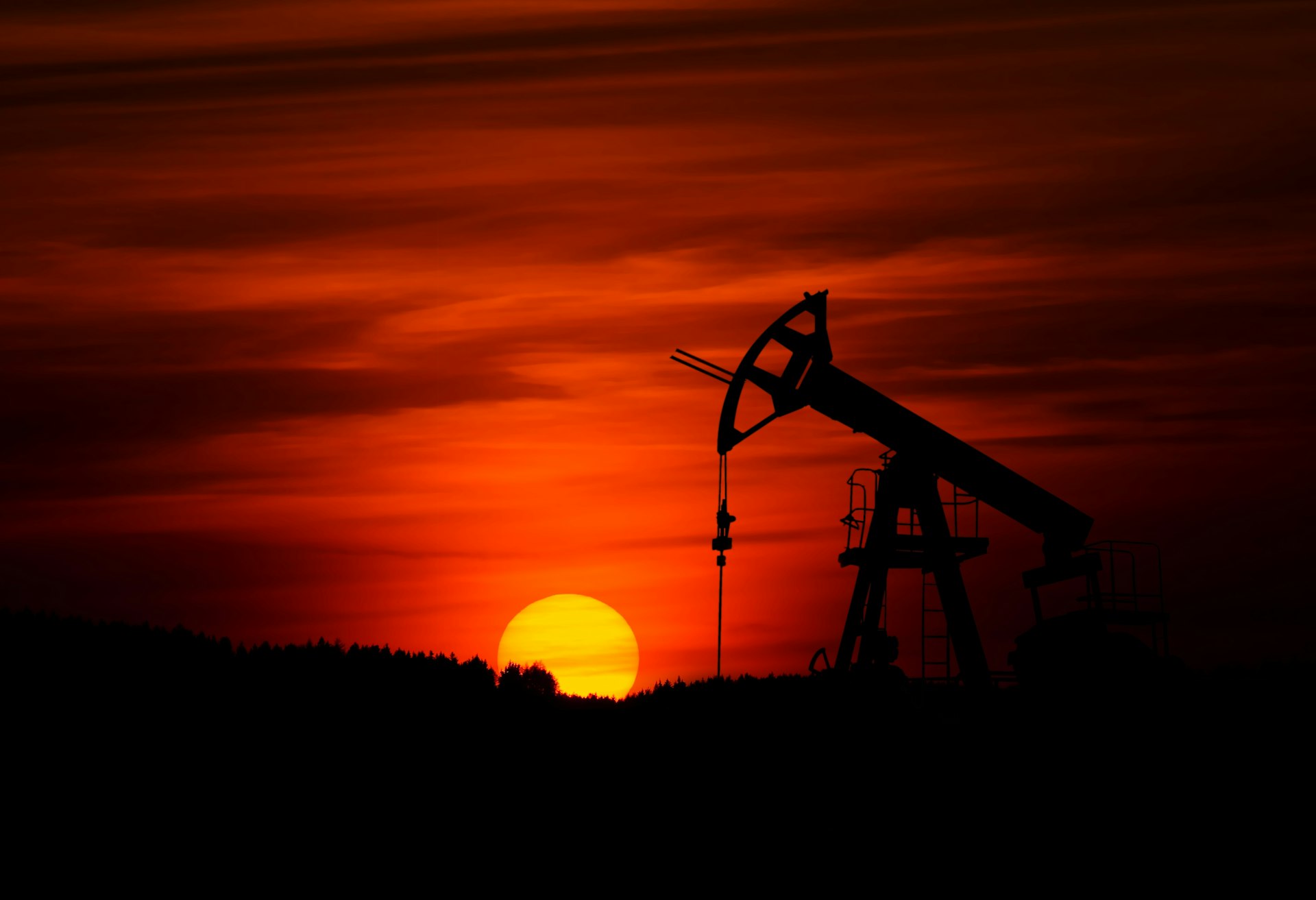 Crisis Energética: Aumento del 24% en Precios de la Energía por Conflicto en Oriente Medio